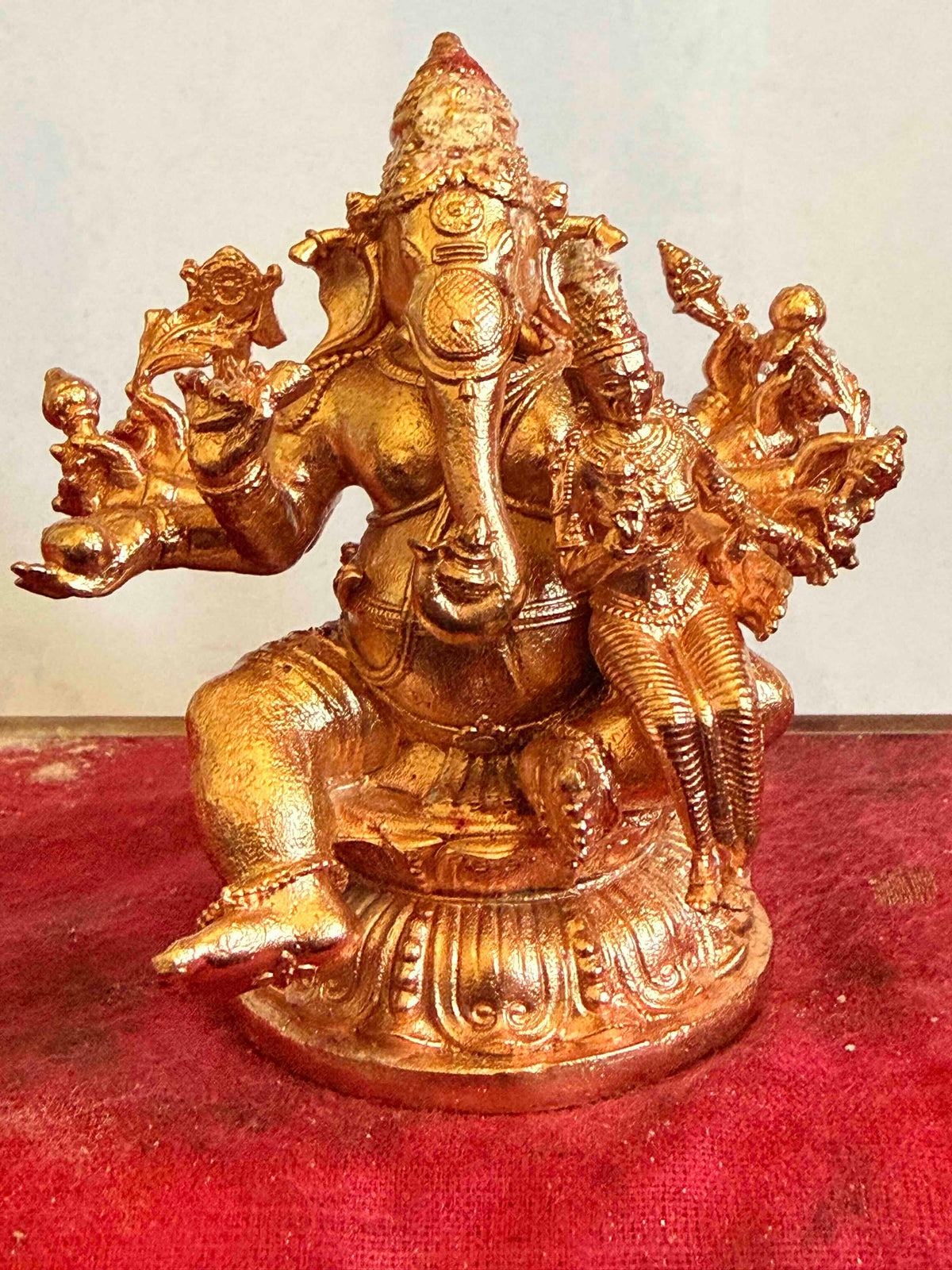 7.5 cm Maha Ganapathy 24ct. Gold Beschichtet