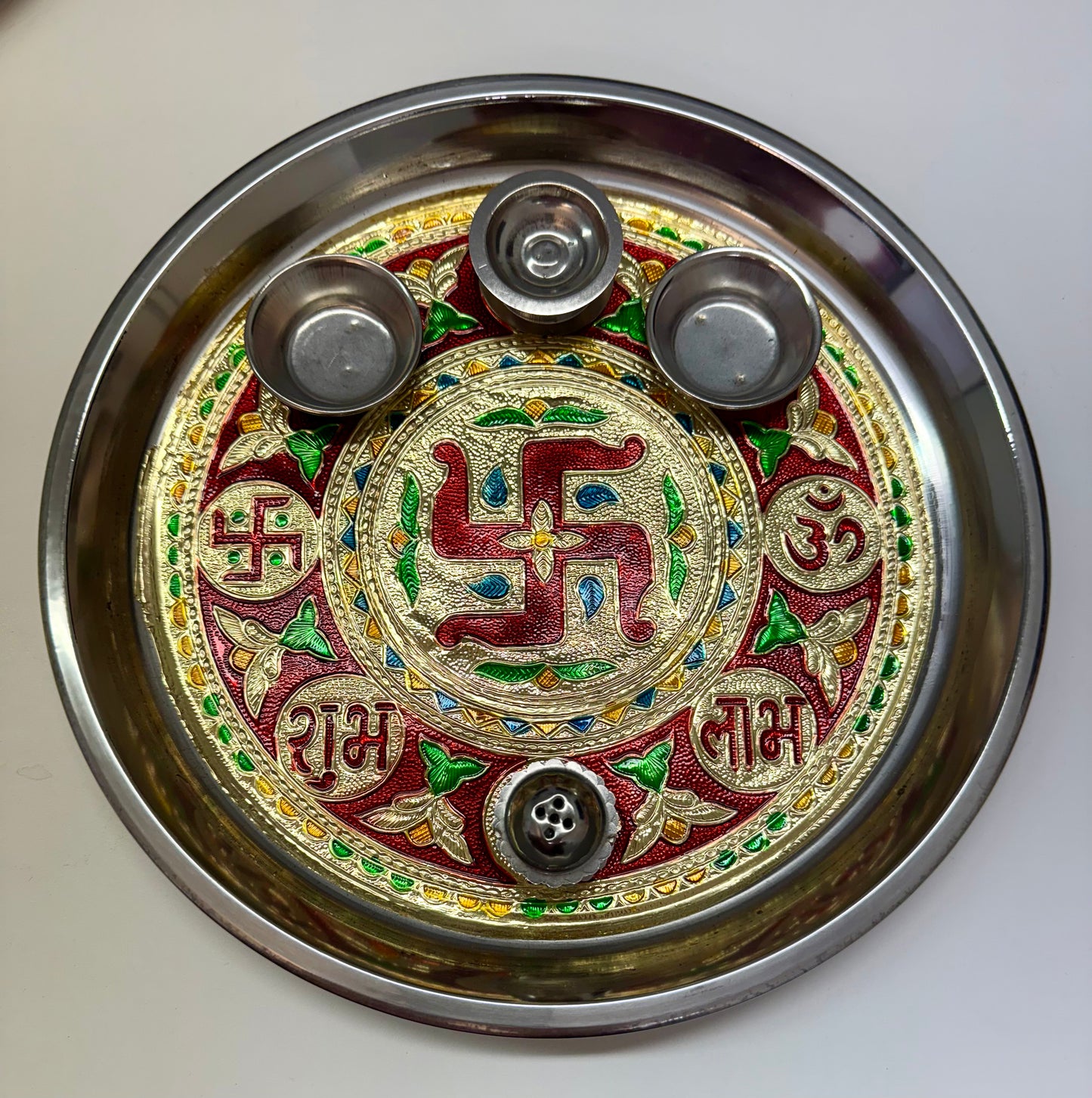 Pooja Thali  klein 20 cm Geelampe, Räucherstäbchenhalter, Kampfer halter, mit swastika